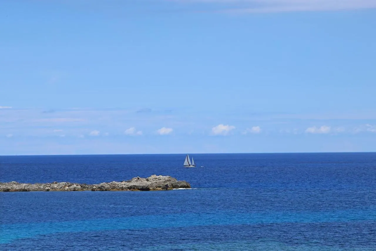 Apartamentos Playa Sol Es Canar  0*, Es Canar (Ibiza) Spain