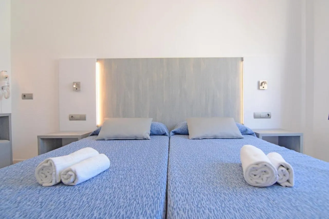 Apartamentos Playa Sol Es Canar