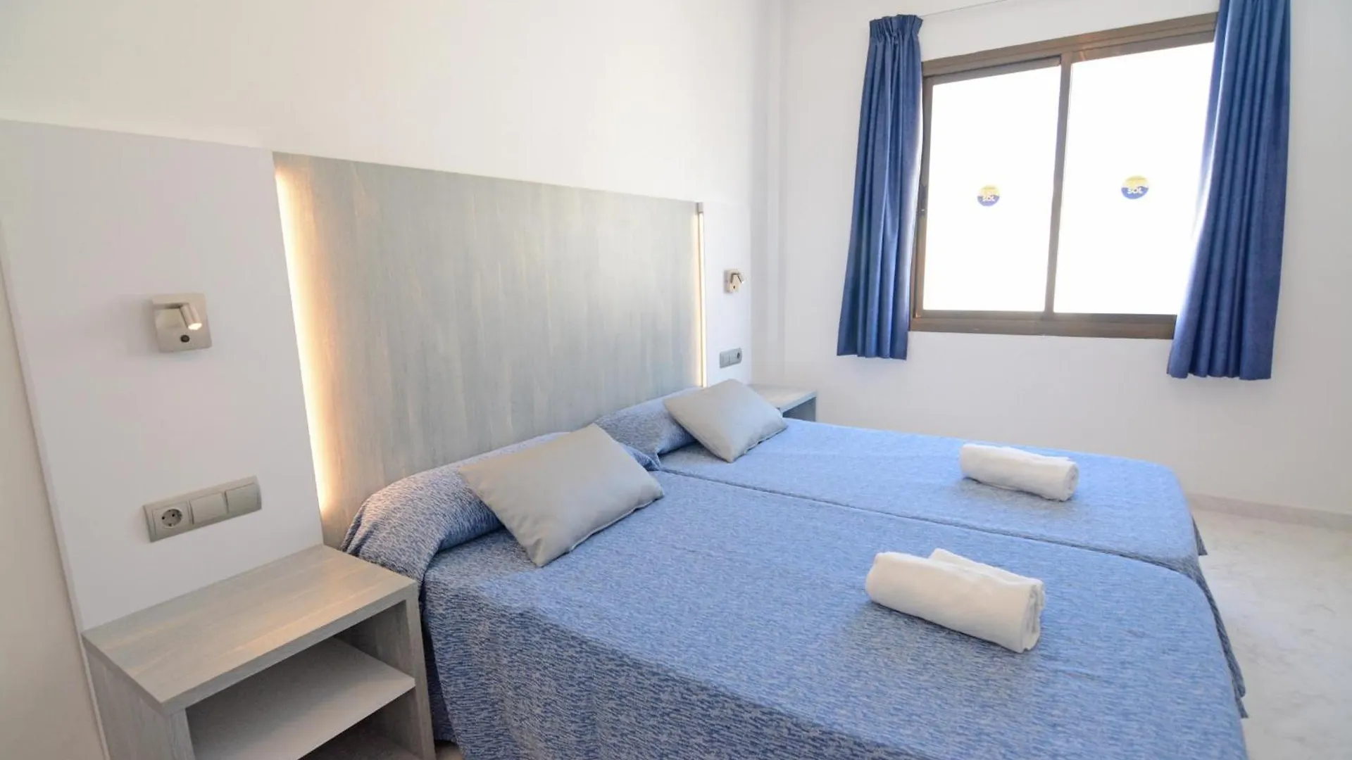 Apartamentos Playa Sol Es Canar